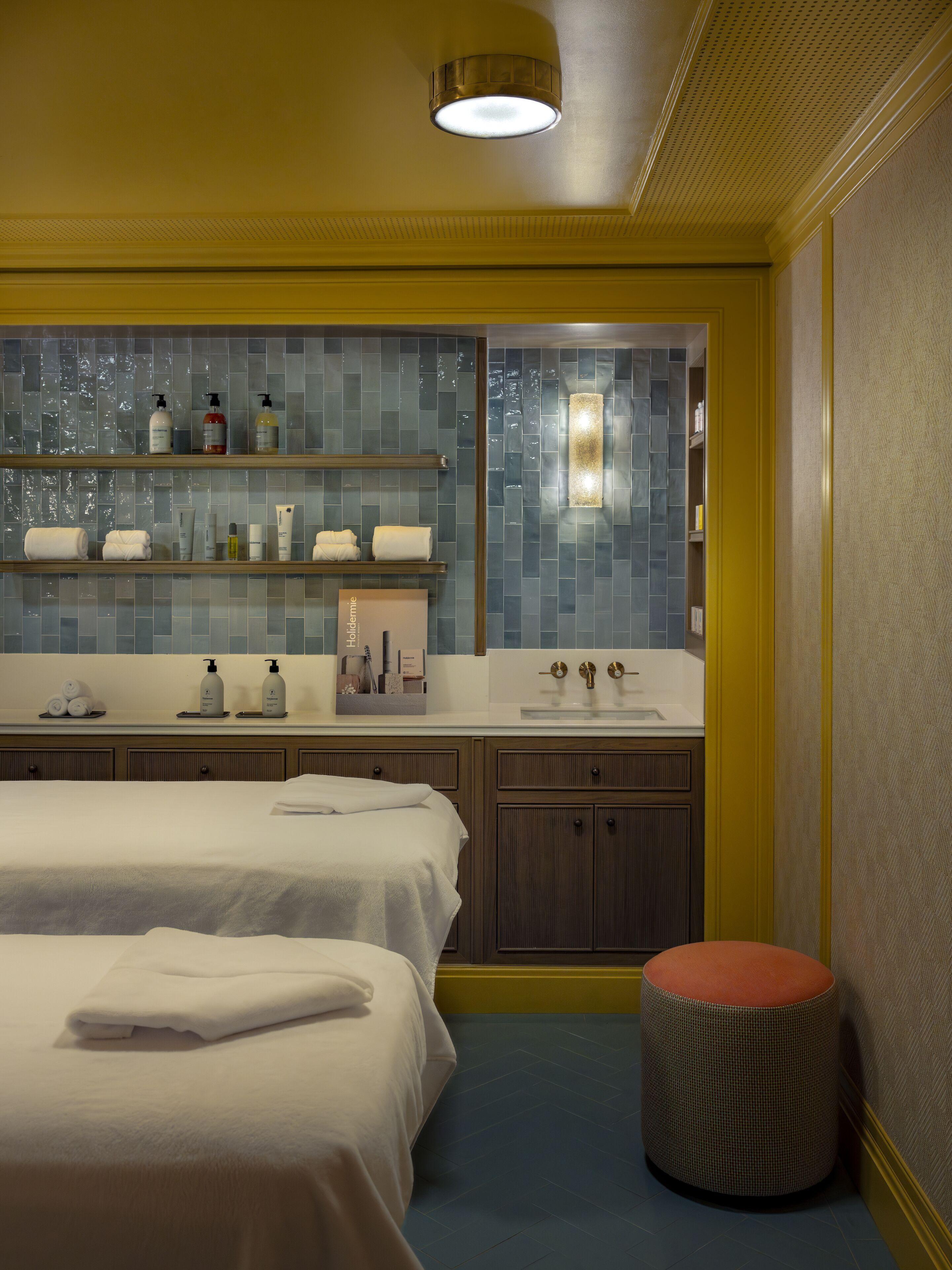 La Fantaisie Hotel 5*